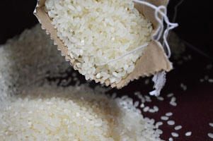 Does-rice-cause-acne-Causes-Symptoms-and-Treatment